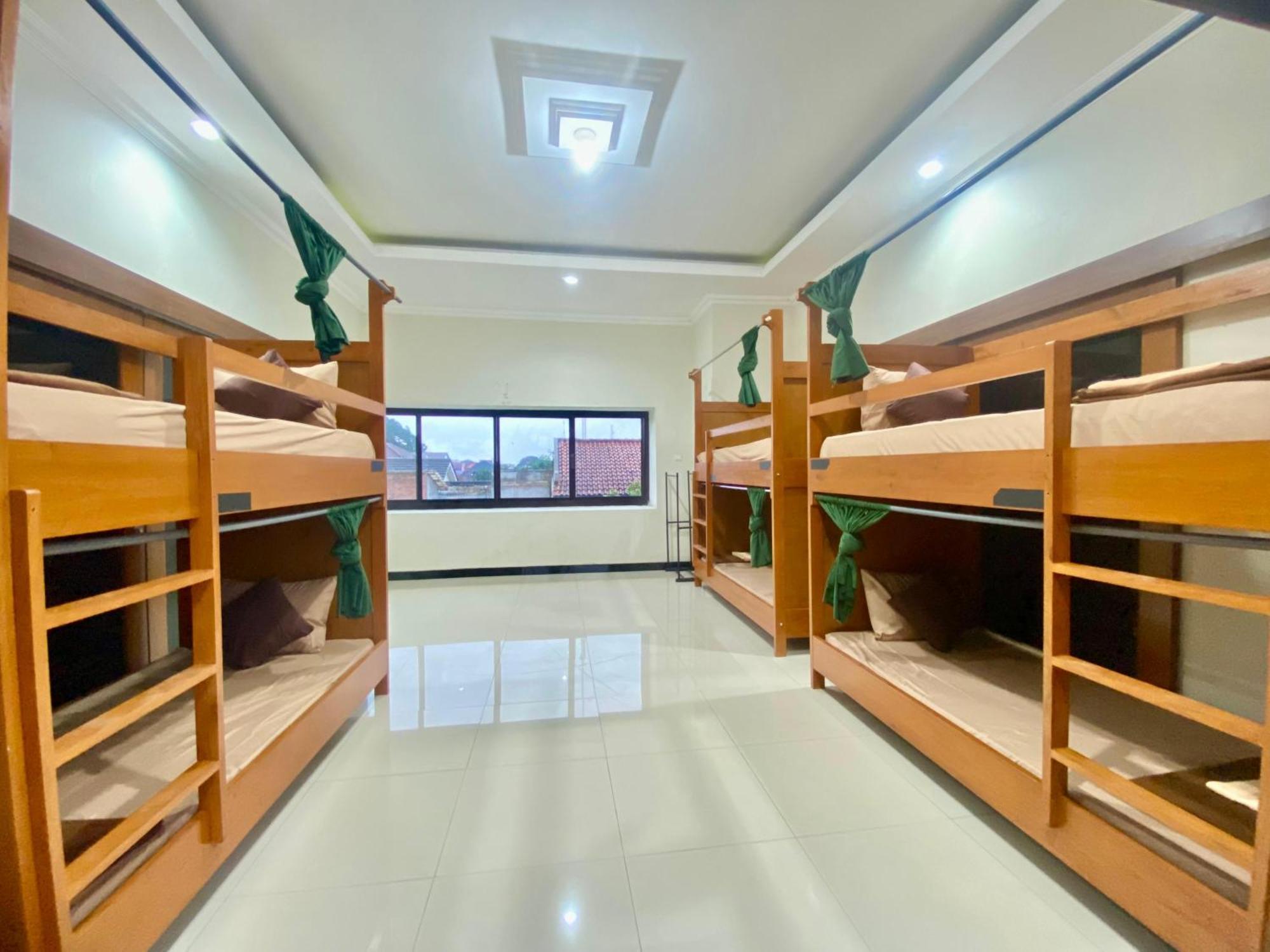 Zzz Hostel מאלאנג מראה חיצוני תמונה